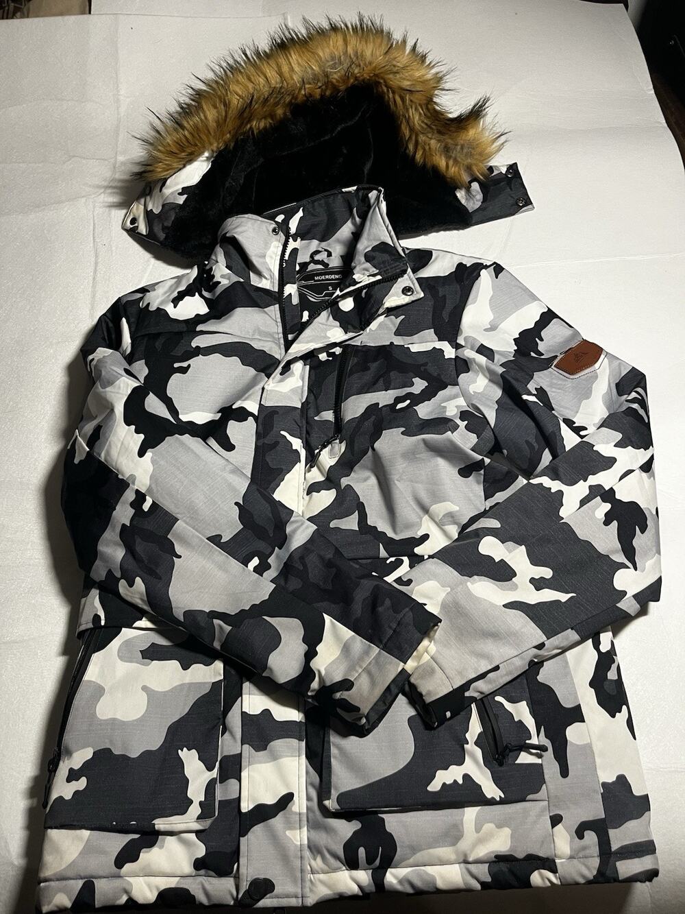 MOERDENG Mens Small Camo Winter Ski Jacket Faux Fur Hood Waterproof Parka
